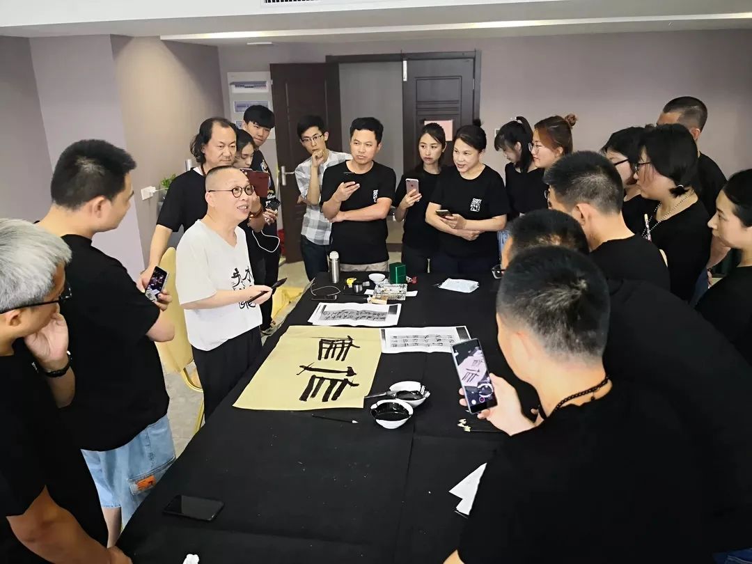 张羽翔书法工作室•2021杭州8月•五体公益班、国展创作研习班招生启事
