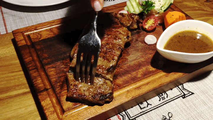 合成肉、仿生肉、加工肉……你吃进嘴里的当真“口口是肉”？