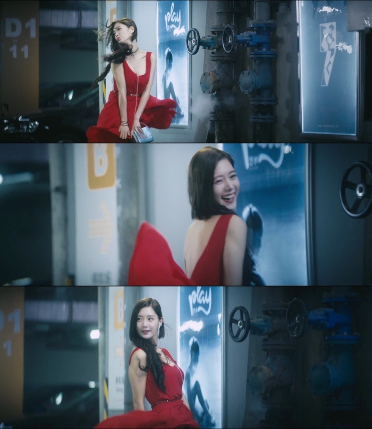 性感红裙一舞成名的克拉拉 在《大红包》里变得更更更更热辣了