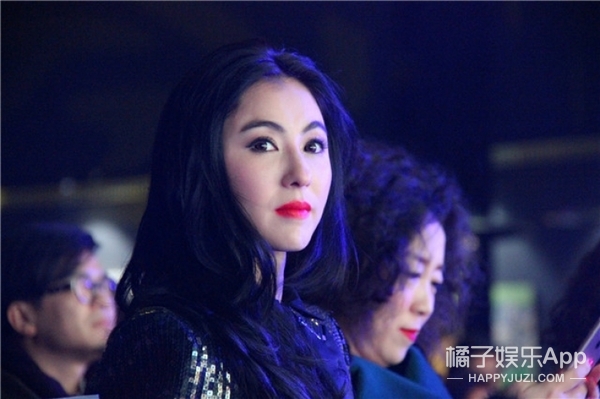 41岁张柏芝《浪姐2》神颜照出圈！鼻型优越，隆鼻都长不成这样