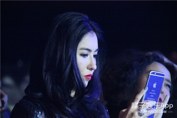 41岁张柏芝《浪姐2》神颜照出圈！鼻型优越，隆鼻都长不成这样