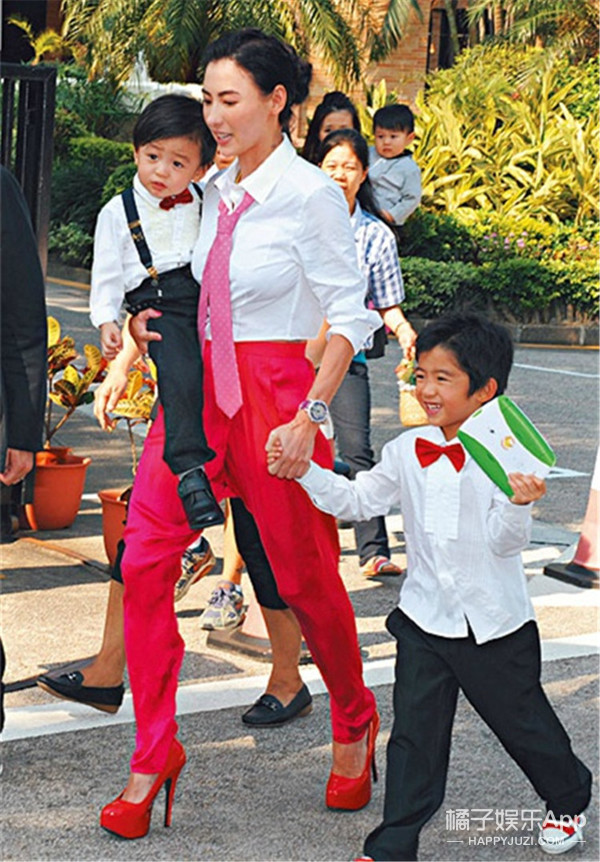 41岁张柏芝《浪姐2》神颜照出圈！鼻型优越，隆鼻都长不成这样