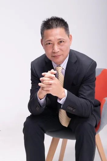 沪剧人生｜她凭借一副“金嗓子”，家喻户晓