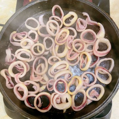 魷魚圈的做法,魷魚圈的做法大全 家常炒菜