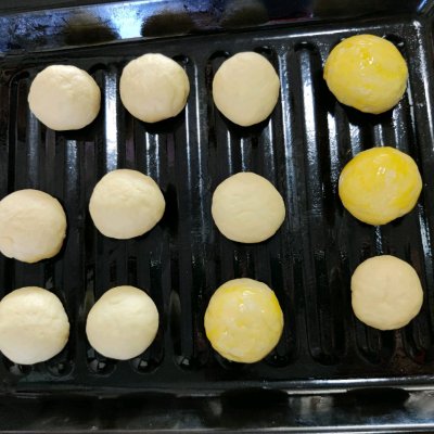 舌尖上的中国，牛奶小面包(烤箱版)能占一席之地