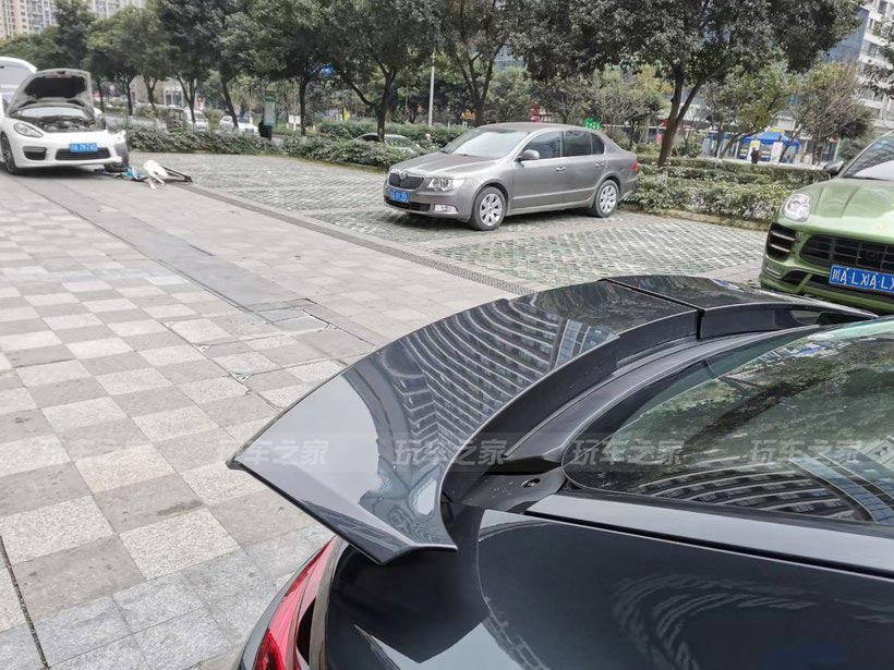 保时捷Panamera4 行政加长版原厂配置升级 改装心得分享