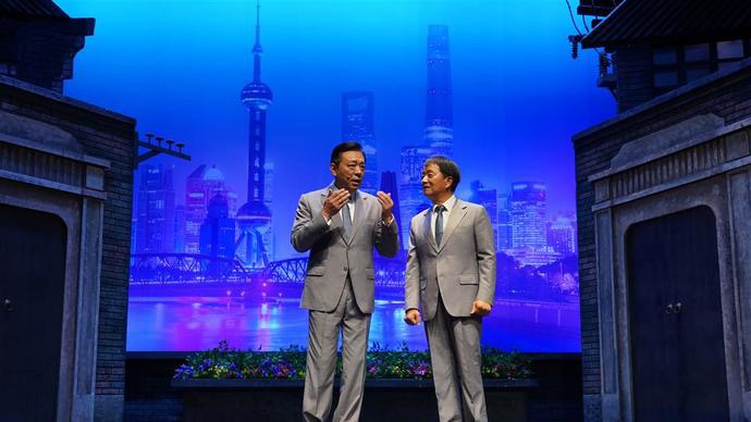 “上海人看滑稽戏，就像中国足球”，脱口秀火了，滑稽戏呢？