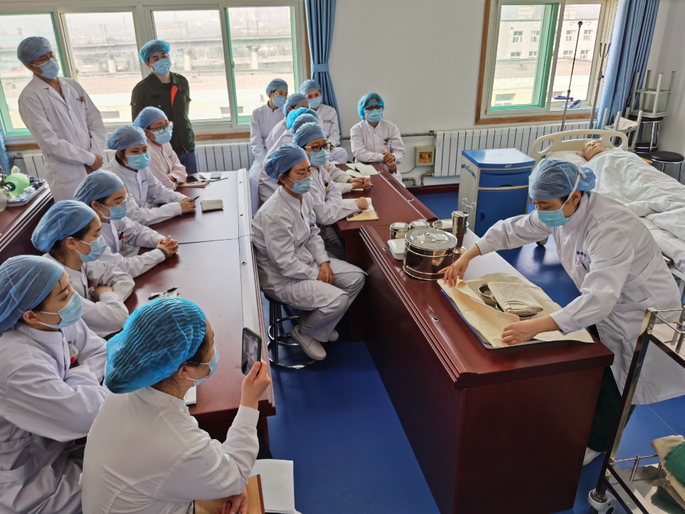 济南市第七人民医院开展新入职护理人员岗前培训