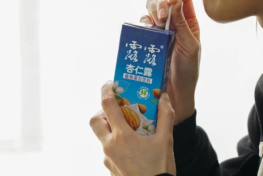 这15种好喝的植物奶，都比OATLY！便宜