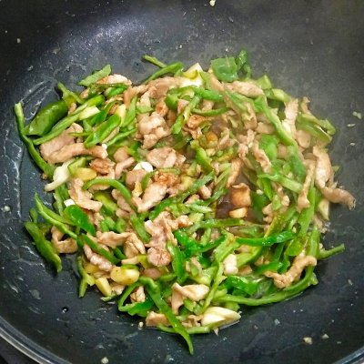 青椒炒肉絲,青椒炒肉絲的做法