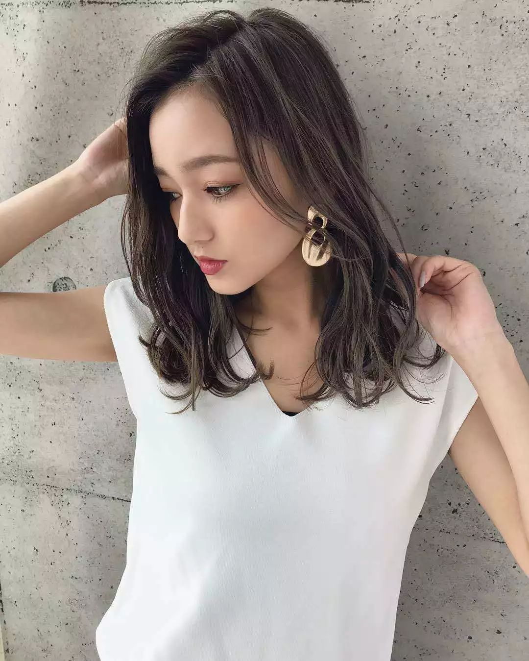 板栗色頭發(fā),板栗色頭發(fā)圖片
