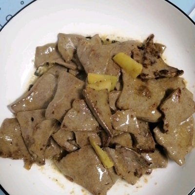 洋葱猪肝做法（懒人必备这道洋葱炒猪肝十分钟就上桌）