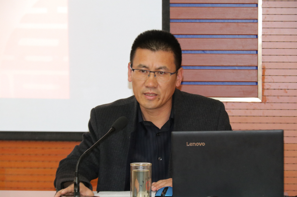 莒县四中召开全体班主任工作会议