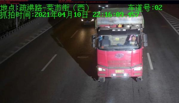 真拍!这类车请勿驶入