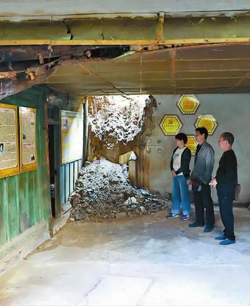 「党史学习教育」寻访盘溪中学革命活动遗址和盘溪地下交通站所在地