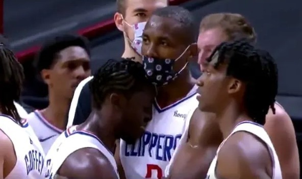 街球辣酱为什么不能进nba了(雷吉绝杀后获“辣酱”新绰号 肯纳德：他可以每晚都做到这些)