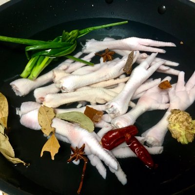 檸檬雞爪制作方法,檸檬雞爪制作方法配料