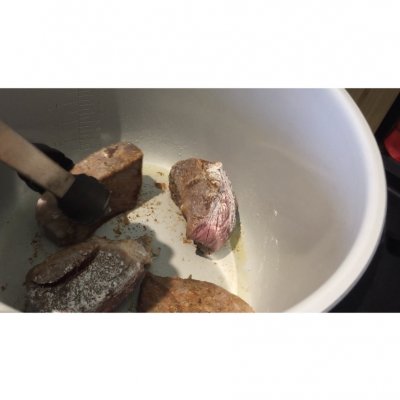 红酒炖牛肉（介绍高压锅怎么炖红酒炖牛肉）