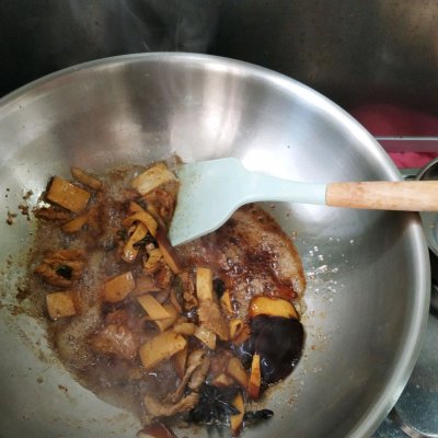 打卤面的家常做法（关于打卤面的家常做法简单快捷又好吃）