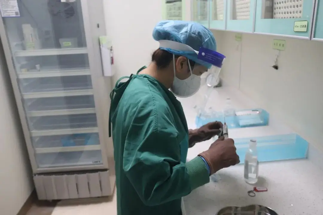 白衣天使的感人事迹（关于白衣天使的美篇）