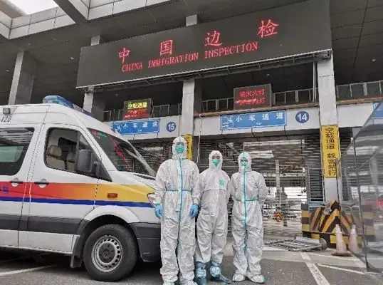 白衣天使的感人事迹（关于白衣天使的美篇）