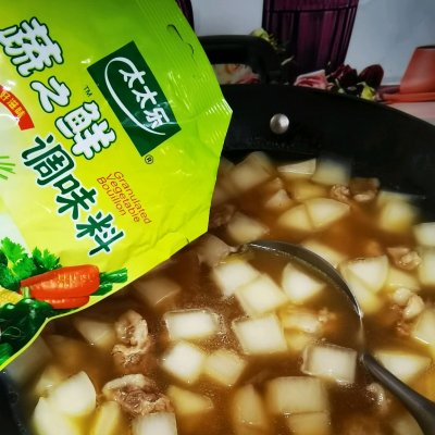 牛肉胡萝卜（8步教你轻松做出好喝的牛肉萝卜汤）
