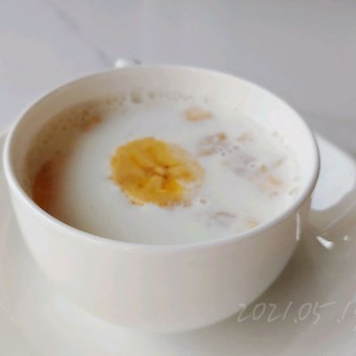 牛奶香蕉怎么做好喝（分享双味香蕉热牛奶做法）