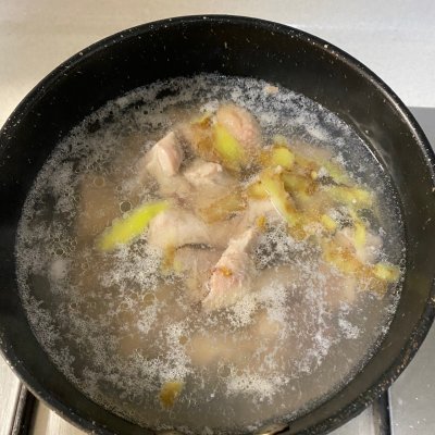 榴莲炖鸡的做法,榴莲炖鸡的做法及功效