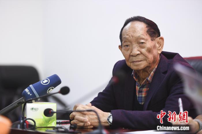 “杂交水稻之父”袁隆平逝世 享年91岁