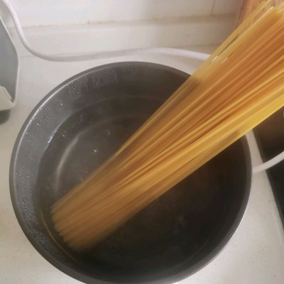 番茄意面的做法（酸甜可口的番茄意面家常做法）
