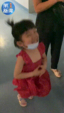 世界上真有奥特曼吗（“世界上真的有奥特曼”！66岁医生爷爷查房，孩子们都惊呆了）