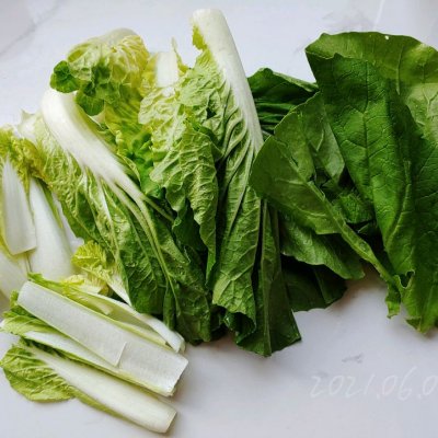 奶白菜做法大全家常菜（做出好吃健康的蒜辣肉香奶白菜）
