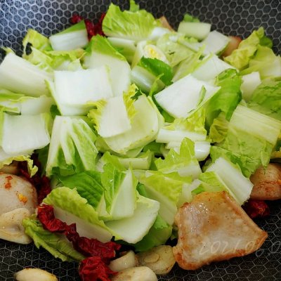 奶白菜做法大全家常菜（做出好吃健康的蒜辣肉香奶白菜）