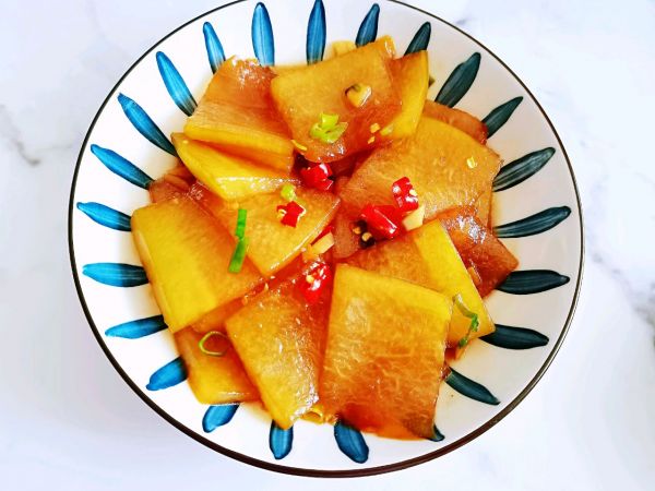 清炒冬瓜的做法（媲美大厨清炒冬瓜的烹饪方法）