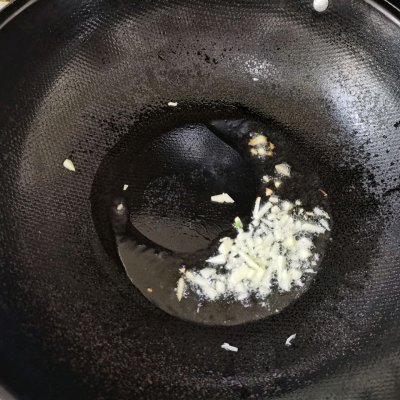 清炒冬瓜的做法（媲美大厨清炒冬瓜的烹饪方法）