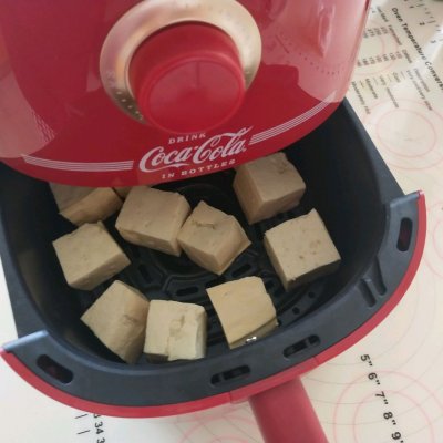 空气炸锅豆腐做法（空气炸锅版炸豆腐绝对美味的秘诀）