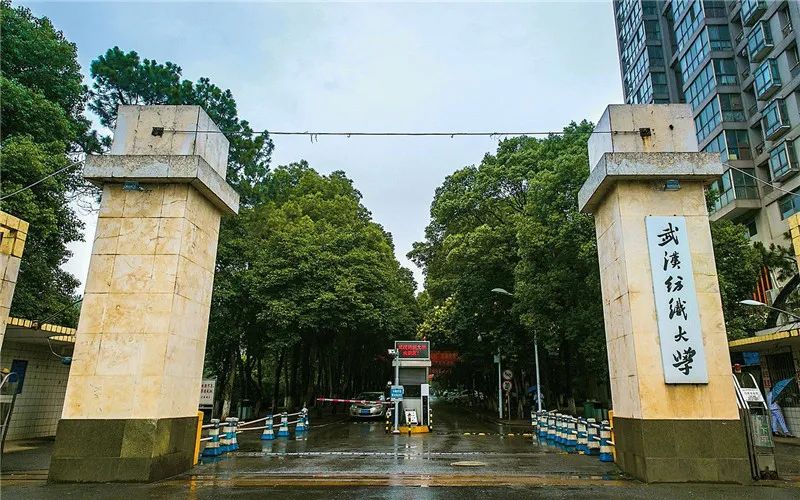 艺术类院校捡漏六大方法！原来这些院校普通分数都能上，美术实力挺强，千万不可错过