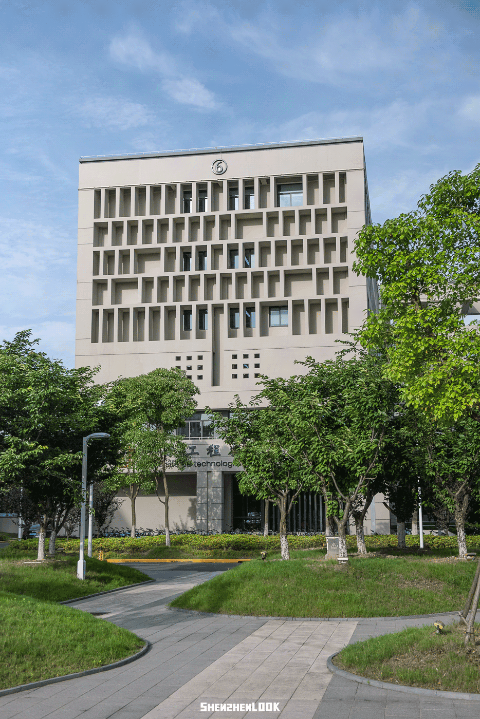 LOOK | 别人家的学校 · 上海大学