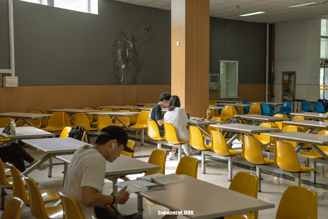 LOOK | 别人家的学校 · 上海大学