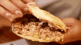 為什么明明是饃夾著肉，卻要叫肉夾饃？別光吃，科普也要看
