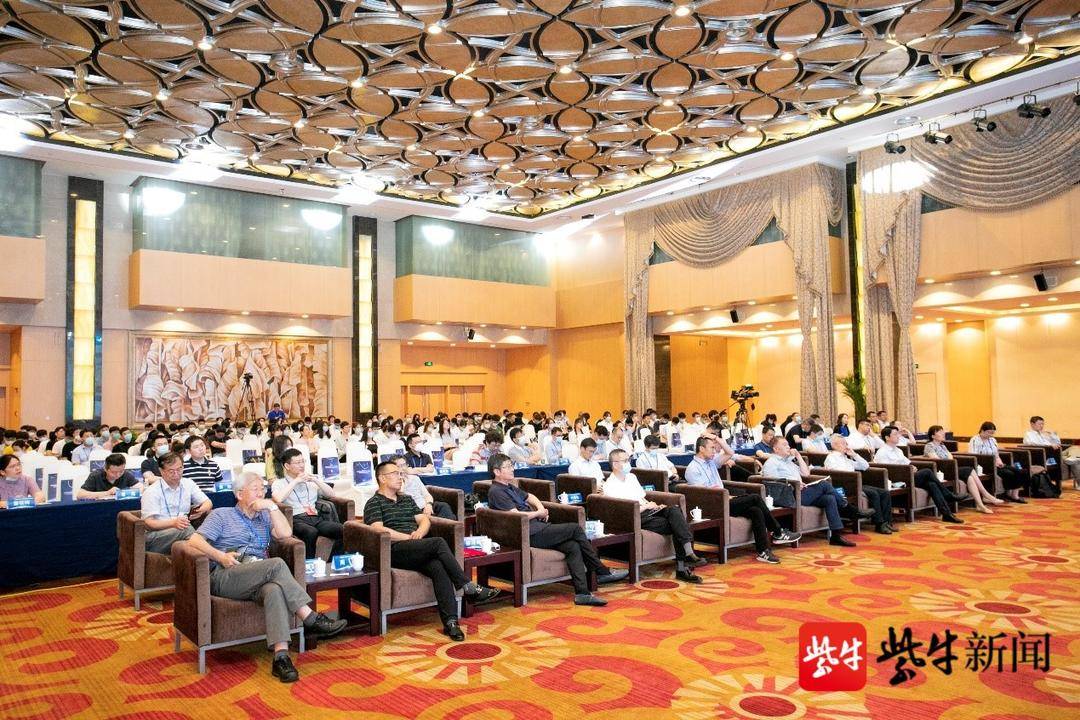 南京留交会举办首届国际区块链人才交流峰会暨智能建造与区块链论坛