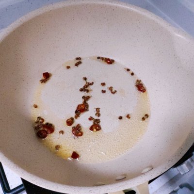 麻婆豆腐，在家做出正宗好味道，麻辣鲜香很下饭