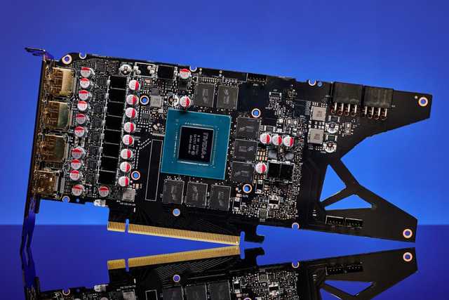一位走典雅复古风的性能猛将，映众RTX3070Ti黑金至尊OC评测