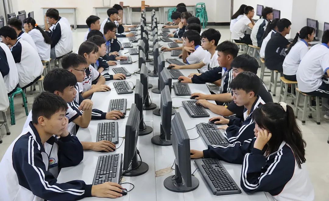 罗平县职业技术学校2021年招生简章