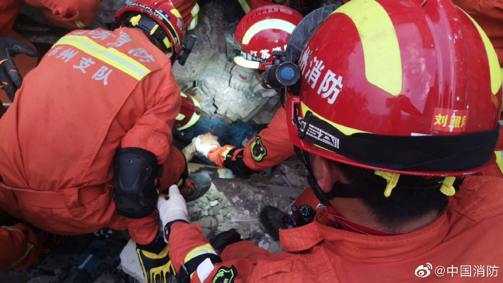 新闻多一度│吴江塌楼事故原因初步认定 房屋安全底线谁来守？