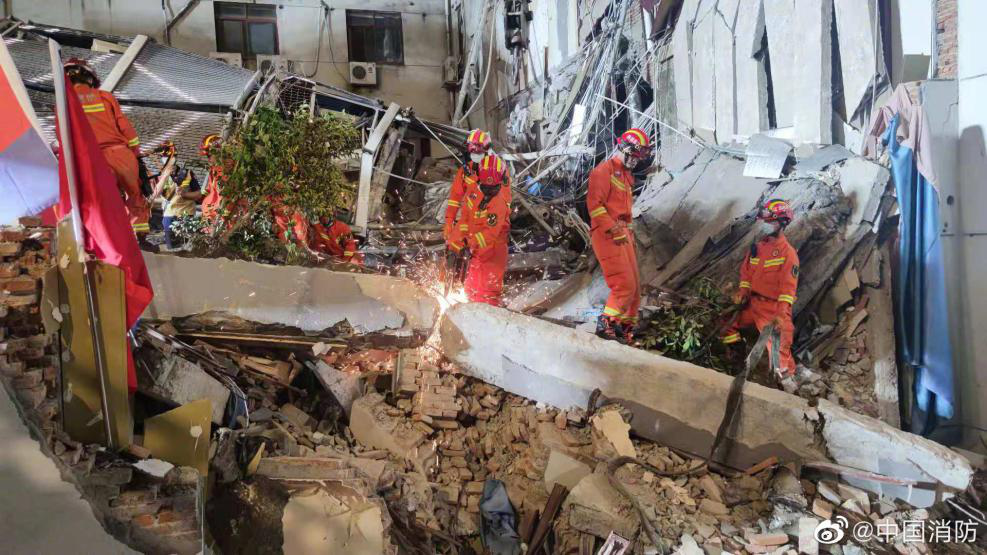 新闻多一度│吴江塌楼事故原因初步认定 房屋安全底线谁来守？