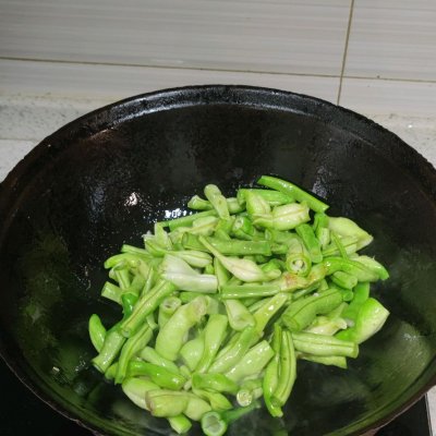 芸豆怎么做好吃又简单（教你这么做肉沫芸豆营养又好吃）