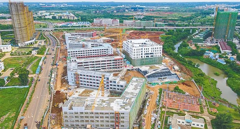 海南中学美伦校区、上海世外附属海口学校等今秋将投入使用