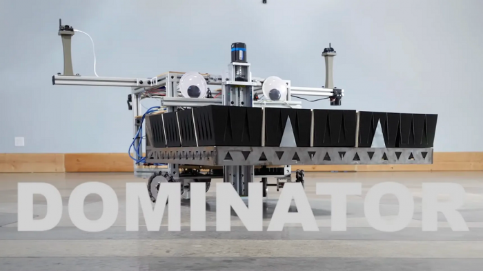 Dominator：一天内能完成10万多块马里奥多米诺骨牌排列的机器人