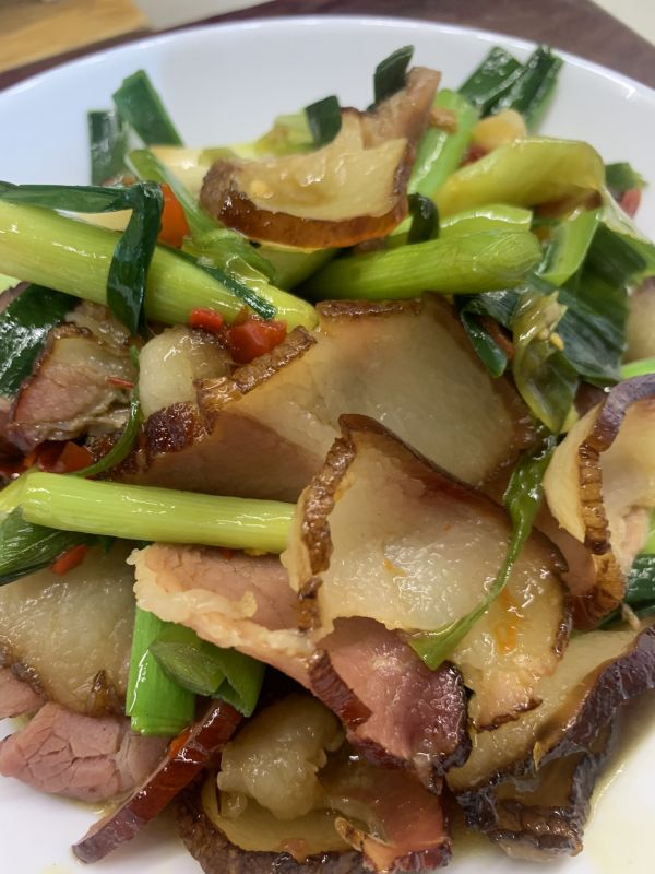 蒜苗炒臘肉,蒜苗炒臘肉的做法